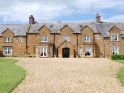 Find self-catering accommodation for Large group accommodation in Farmhouse with pool, Northamptonshire, perfect for F1 Grand Prix! Find self-catering accommodation for Large group accommodation in Farmhouse with pool, Northamptonshire, perfect for F1 Grand Prix!