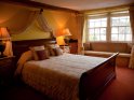 Find self-catering accommodation for 16th Century Coaching Inn, charming rooms available for Bed and Breakfast. In heart of the Cotswolds Find self-catering accommodation for 16th Century Coaching Inn, charming rooms available for Bed and Breakfast. In heart of the Cotswolds